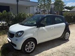 Weiß Gebraucht 2015 Smart ForFour Passion Kleinwagen | 4.900 € (Guter Preis)