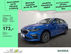 Schwarzmagic perleffekt met. Gebraucht 2024 Skoda Scala Drive Kleinwagen | 22.890 € (Teuer)