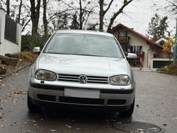 Grau Gebraucht 2003 VW Golf IV Kleinwagen | 1.850 € (Guter Preis)