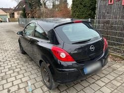 Schwarz Gebraucht 2008 Opel Corsa Kleinwagen | 800 € (Guter Preis)