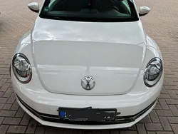 Weiß Gebraucht 2012 VW Beetle Limousine | 7.000 € (Guter Preis)
