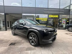 Schwarz Gebraucht 2022 Mazda MX30 Comfort SUV | 15.800 € (Guter Preis)