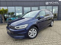 Blau Gebraucht 2019 VW Touran Comfortline Van / Kleinbus | 19.999 € (Fairer Preis)