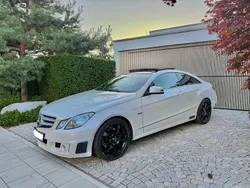 Weiß Gebraucht 2011 Mercedes E350 Avantgarde Coupé | 8.900 € (Superpreis)