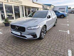 Vapour grey / metallic Gebraucht 2024 Volvo V90 Plus Kombi | 45.990 € (Guter Preis)