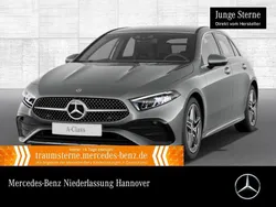 Grau Gebraucht 2024 Mercedes A200 Premium Limousine | 33.990 € (Fairer Preis)