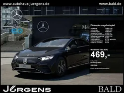 Schwarz obsidianschwarz metall Gebraucht 2024 Mercedes EQE300 AMG Limousine | 49.880 €