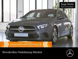 Grau Gebraucht 2021 Mercedes A250 Progressive Limousine | 26.490 € (Fairer Preis)