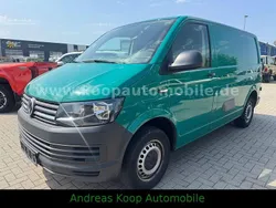 Grün Gebraucht 2016 VW T6 Van | 10.980 €