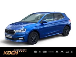 Raceblau metallic Gebraucht 2024 Skoda Fabia Style Limousine | 21.930 € (Fairer Preis)