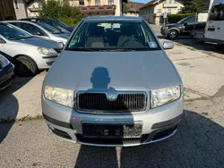 Braun Gebraucht 2005 Skoda Fabia Kleinwagen | 1.198 € (Guter Preis)