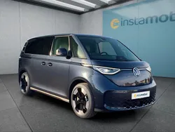 Blau Gebraucht 2025 VW ID. Buzz Pro Van | 74.649 €