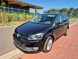 Schwarz Gebraucht 2014 VW Touran Cup Van / Kleinbus | 12.900 € (Teuer)