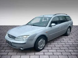 Silber Gebraucht 2001 Ford Mondeo Kombi | 1.990 € (Teuer)