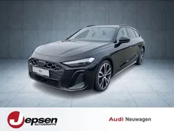 Mythosschwarz metallic Neu 2024 Audi S5 Sport Kombi | 83.670 € (Etwas zu teuer)