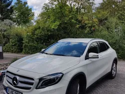 Weiß Gebraucht 2015 Mercedes GLA200 Urban SUV | 16.599 € (Guter Preis)
