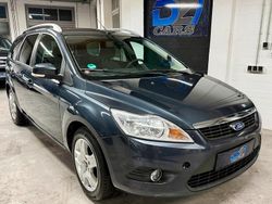 Grau Gebraucht 2010 Ford Focus Kombi | 1.999 € (Fairer Preis)