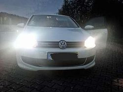 Weiß Gebraucht 2011 VW Golf VI Trendline Kleinwagen | 5.000 € (Guter Preis)