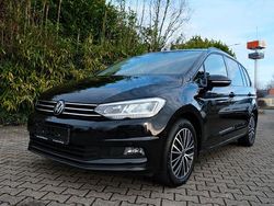 Schwarz Gebraucht 2020 VW Touran Comfortline Van / Kleinbus | 15.490 € (Fairer Preis)