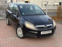 Schwarz Gebraucht 2007 Opel Zafira Basis Van / Kleinbus | 2.300 € (Guter Preis)