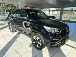 Schwarz Gebraucht 2018 Ssangyong (KGM) Rexton Crystal SUV | 19.990 € (Teuer)