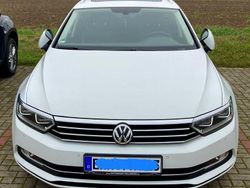 Gebraucht 2018 VW Passat Highline Kombi | 16.790 € (Fairer Preis)