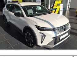 Perlmutt weiss metallic Gebraucht 2024 Renault Scénic Evolution Van / Kleinbus | 33.798 € (Guter Preis)