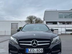 Schwarz unilack Gebraucht 2015 Mercedes C400 Edition 1 Limousine | 18.990 € (Fairer Preis)