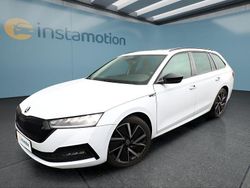 Weiß Gebraucht 2022 Skoda Octavia Kombi | 29.799 € (Teuer)