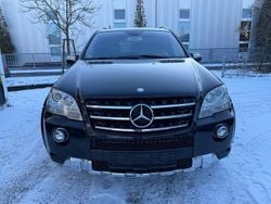 Schwarz Gebraucht 2009 Mercedes ML63 AMG AMG SUV | 11.499 € (Superpreis)