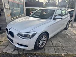 Weiß Gebraucht 2013 BMW 118 Sport Line Kleinwagen | 8.990 € (Guter Preis)