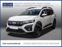 Weiß Gebraucht 2023 Dacia Jogger Expression Van / Kleinbus | 17.443 € (Fairer Preis)