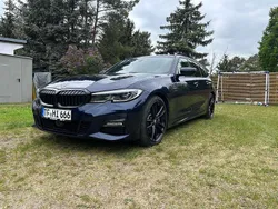 Blau Gebraucht 2020 BMW 330 M Sport Kombi | 34.900 € (Fairer Preis)