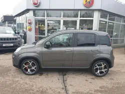Grau Gebraucht 2021 Fiat Panda Sport Kleinwagen | 10.600 € (Fairer Preis)
