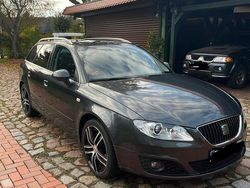 Grau Gebraucht 2012 Seat Exeo Kombi | 5.000 €