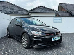 Deep black Gebraucht 2018 VW Golf GTI Coupé | 21.990 € (Teuer)