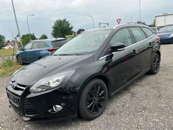 Schwarz Gebraucht 2013 Ford Focus Titanium Kombi | 2.700 € (Superpreis)