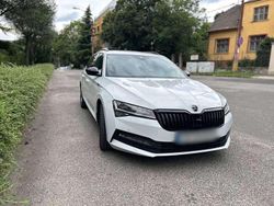 Weiß Gebraucht 2020 Skoda Superb SportLine Kombi | 21.590 € (Fairer Preis)