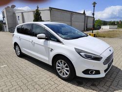 Weiß Gebraucht 2016 Ford S-MAX Titanium Van / Kleinbus | 13.900 € (Fairer Preis)