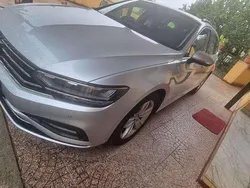 Gebraucht 2020 VW Passat Business Kombi | 21.000 € (Guter Preis)