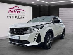Lack weiss perlglänzend/metall Gebraucht 2023 Peugeot 3008 Allure SUV | 33.490 € (Teuer)