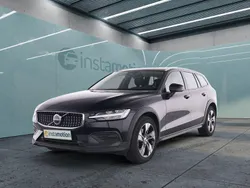 Grau Gebraucht 2023 Volvo V60 Kombi | 36.849 € (Fairer Preis)