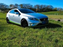 Silber Gebraucht 2013 Volvo V40 R-Design Limousine | 9.800 € (Fairer Preis)