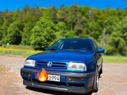Blau Gebraucht 1994 VW Vento Limousine | 5.500 €