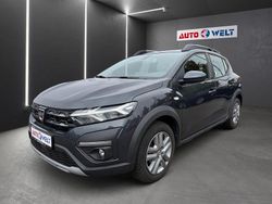 Grau Gebraucht 2023 Dacia Sandero Stepway Kleinwagen | 14.990 € (Fairer Preis)