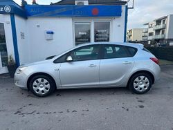 Silber Gebraucht 2010 Opel Astra Edition Limousine | 6.849 € (Fairer Preis)