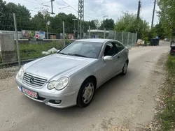 Mercedes C180