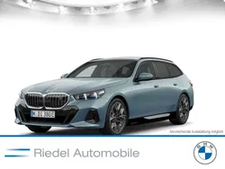Cape york grün metallic Gebraucht 2024 BMW i5 M Sport Limousine | 63.990 €