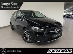 Schwarz Gebraucht 2025 Mercedes B200 Progressive Van / Kleinbus | 41.498 €