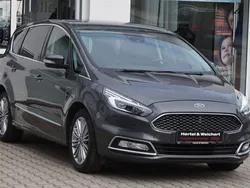 Grau Gebraucht 2019 Ford S-MAX Vignale Van / Kleinbus | 24.990 € (Superpreis)
